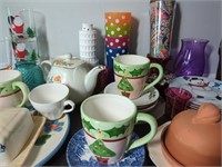 Random Lot of Serving Pieces (Mugs, Holiday etc)