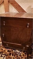 Wood End Table 28 inches height
