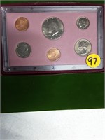 1990D UNCIRCULATED PROOF COIN SET