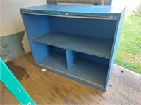 Storage Cabinet / Work Bench / Shelf Unit