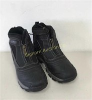 Khombu Men’s Black Boots Size 9