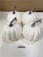4pcs Fake White Paintable Pumpkin