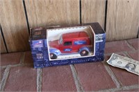 1940 Ford Die Cast Collectible Vehicle BANK