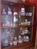 Vintage China Cabinet/Hutch