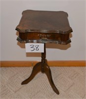 Vintage Lamp Table w/Drawer 25.5" T X 15" W X 15"