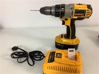 DEWALT 18V DRILL - DID NOT CHARGE UP