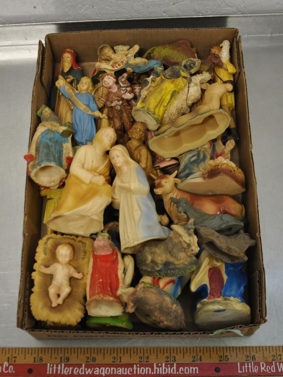 Vintage plastic Nativity figures