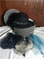 Hat Box w Vintage Wool Hat/Contents