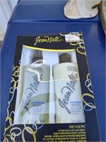 Jean Nate Gift Set