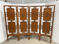 Beautiful Chinese Mid Century Dressing Screen