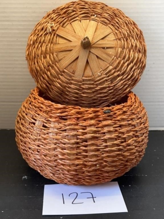 Pumpkin basket / fall decor