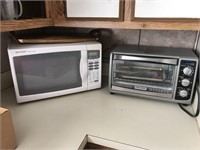 Sharp Microwave & Black & Decker Toaster Oven