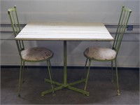 Metal Parlor Table w/ 2 Chairs