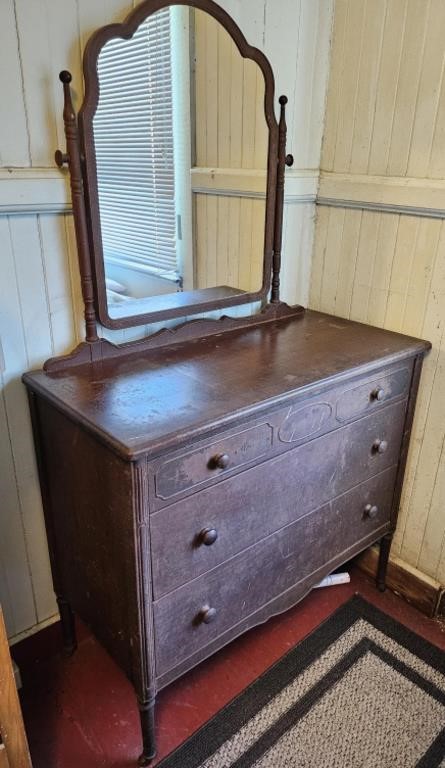 Vintage metal dresser 40x36x19