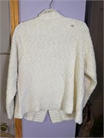Wind River 100% Acrylic Sweater, Made in Indonesia