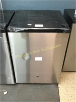 Large GE stainless refrigerator