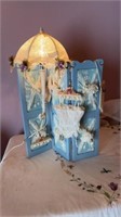Doll dressing screen and lamp