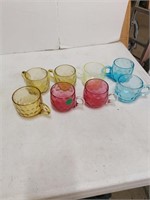 8 vintage 2.5x2.5in handled glasses