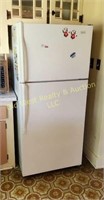 Magic Chef Refrigerator - Works