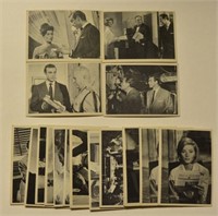 (21) 1965 Glindrose Dames Bond 007 Cards