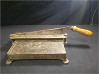 Antique Early 1900's Cast Iron Tobacco Leaf Cutter