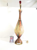Lampe en bois, métal et céramique mid century
