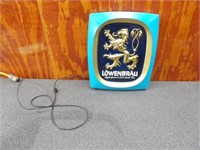 Lowenbrau Light Up Beer Sign 15.25x18.25 Works