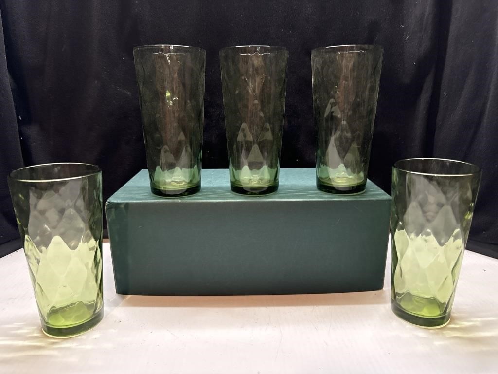 Vintage Avocado Green Mid Century Glasses 5