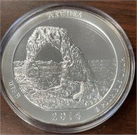 US Coins 2014 5 Ounce Silver Arches National Park