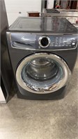 ELECTROLUX LUXCARE W/ SMART BOOST FRONTLOAD WASHE