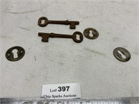 Antique Skeleton Keys & Hole Plates