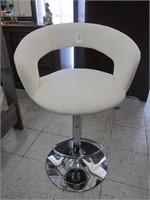 CHROME BASE SWIVEL BAR STOOL