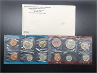 1972 MINT SET P D MINTS