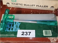 RCBS KINETIC BULLET PULLER  W/ BOX