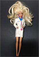 1976 Dr BARBIE with Heartbeat Stethoscope & Dr