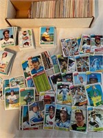 mix of older baseball cards