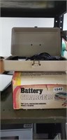 BATTERY CHARGER & TIMING LIGHT