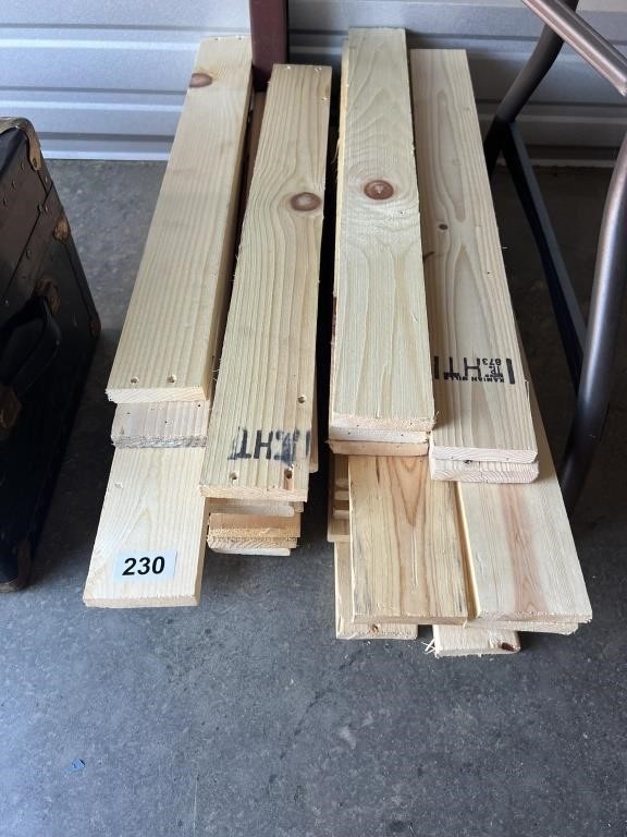 40 (1"x4") Boards/different lengths U234