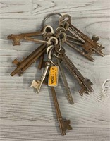 Misc Antique Skeleton Keys