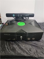 XBOX CONSOLE NO CORDS UNTESTED