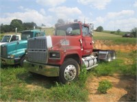 Ford LTL9000 T/A Road Tractor,