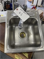 Stainless steel sink 15w x 18 x 7 inches