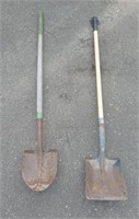 Flat Shovel and Spade Shovels
