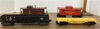 4 Lionel train cars