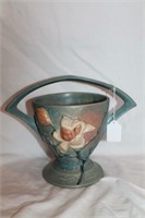 Roseville Magnolia Pottery 384-8