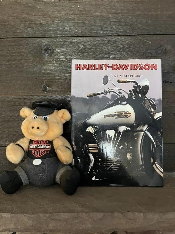 Harley Davidson Hog & Book