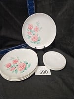 5 plates and tea cup saucers. Lightweight durable