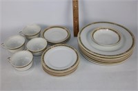 Set of O.P. Co. Syracuse China