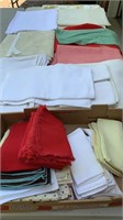 Assorted vintage tablecloths/linens/napkins