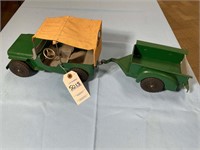MARX WILLIES VINTAGE METAL ARMY JEEP WITH TRAILER